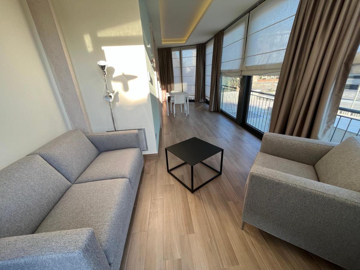 Casa Danzi Βίλα Πεσκιέρα ντελ Γκάρντα Εξωτερικό φωτογραφία